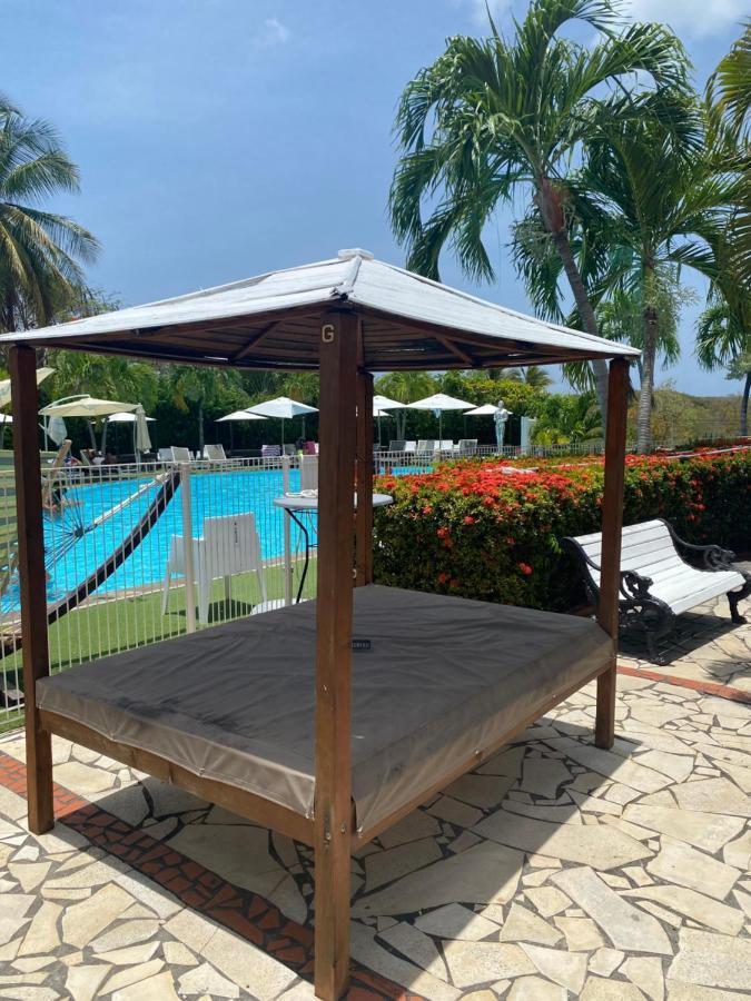 Le Mahogany Rouge Hotel Sainte-Anne Ngoại thất bức ảnh